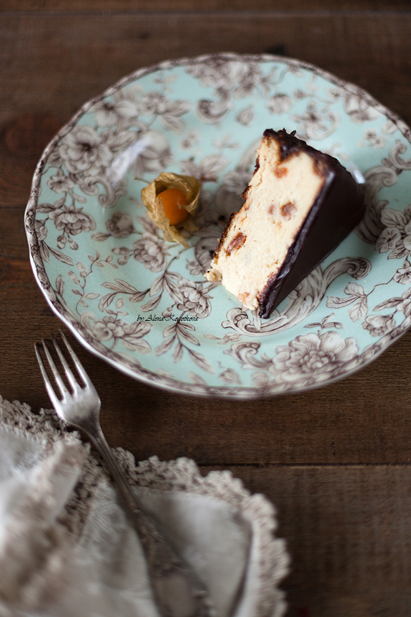 Lvov's Cottage Cheesecake
