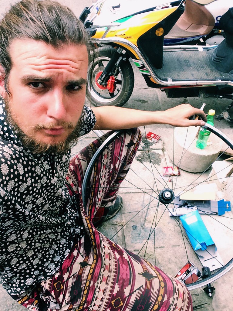 Bike repairing in Dali, took a new rear axle