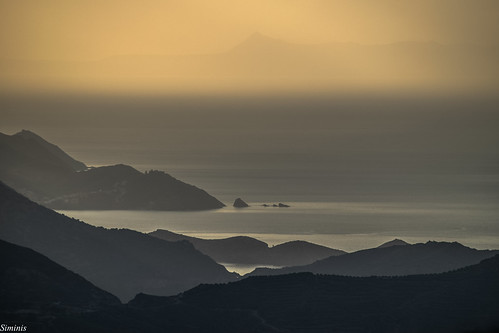 sunset sea storm mountains lines fog rocks calm greece crete heraklio siminis fourrocks