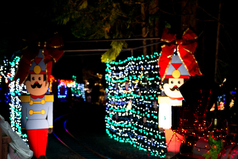 Bright Nights at Stanley Park, Vancouver | packmeto.com