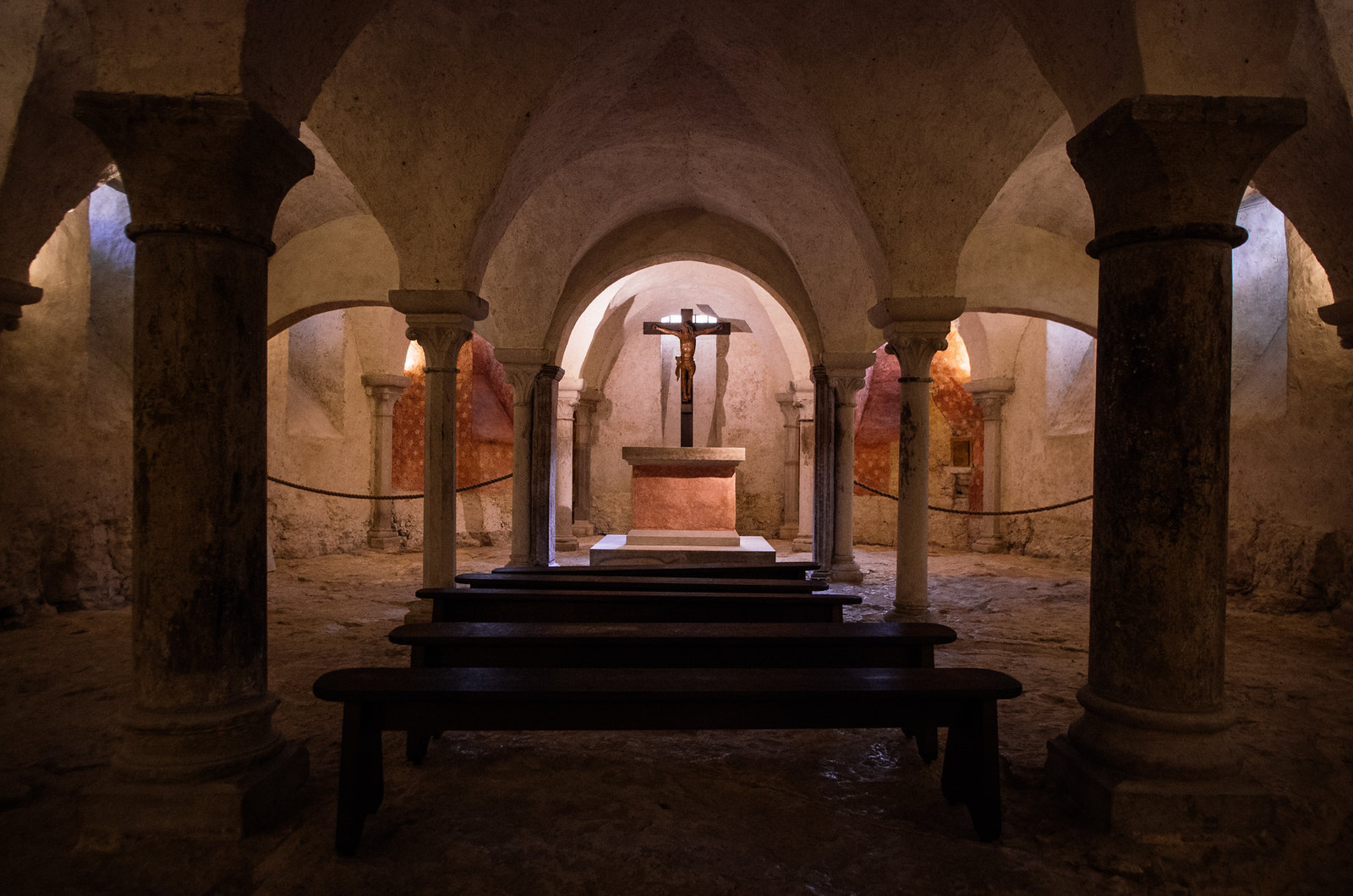 Vézelay, mystique et ésotérique - Chapelle sous-terraine