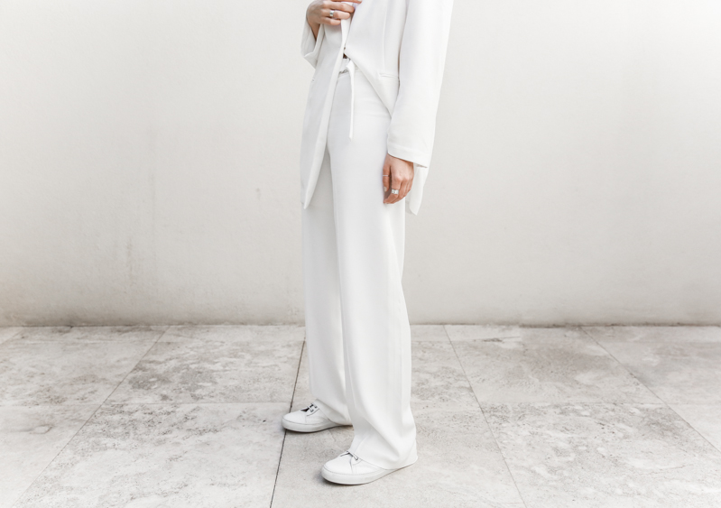 all white outfit, tailored suit, sneakers, outfit, inspo, fashion blogger, modern legacy, Karen Millen (1 of 1)