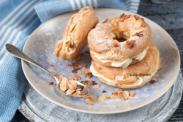 Choux Pastry Rings with Cottage Cheese Filling