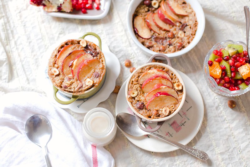 Baked Peanut Butter Oatmeal with Apple