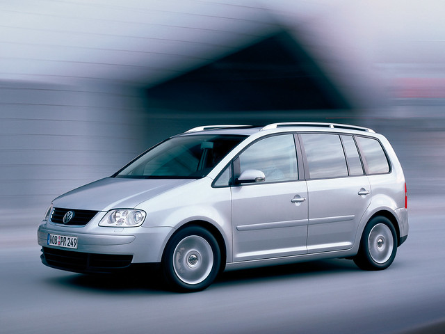 Компактвэн Volkswagen Touran. 2003 – 2006 годы