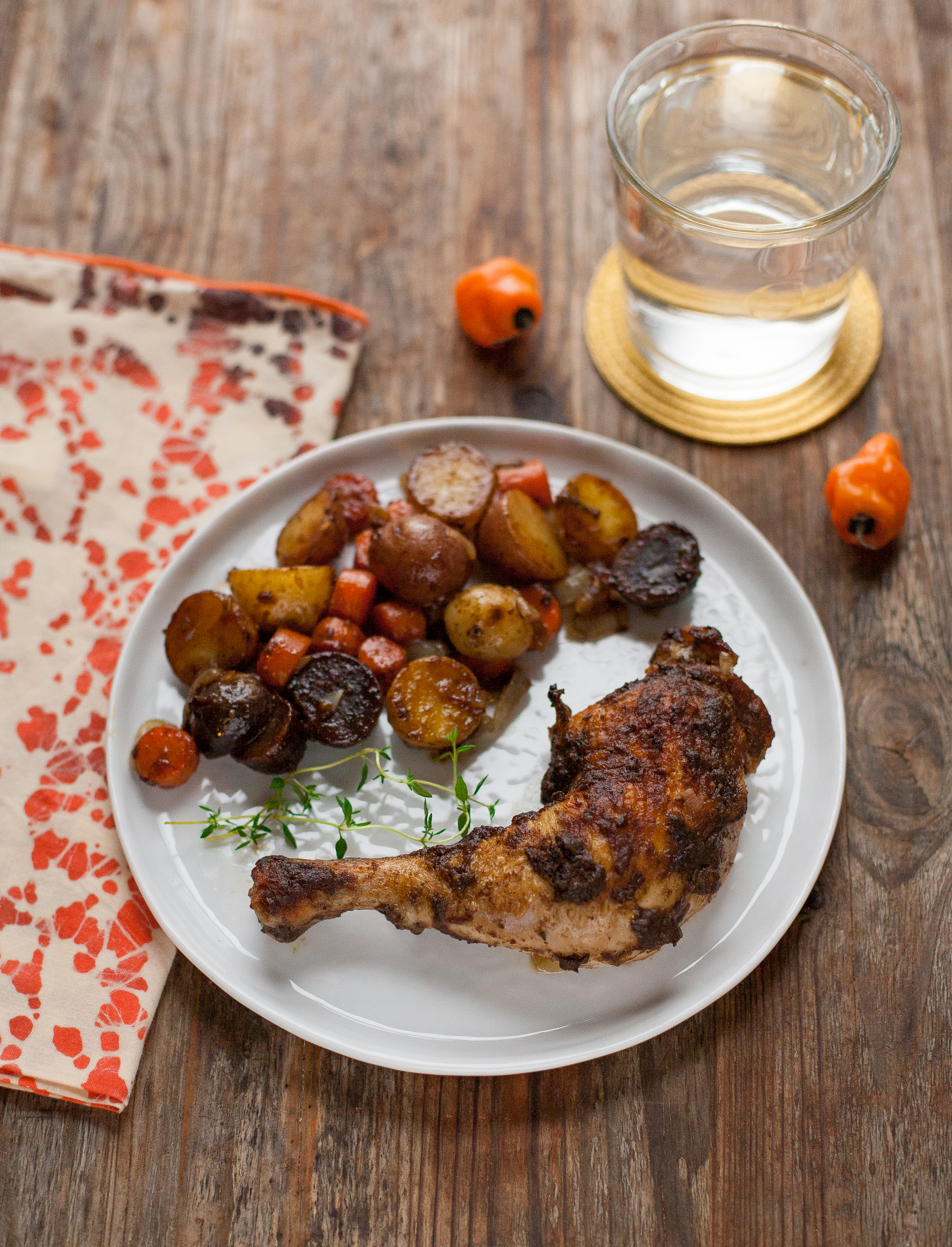 Top 15 Paleo Recipes of 2015--Roasted Jerk Chicken with Carrots and Potatoes (Whole30) | acalculatedwhisk.com