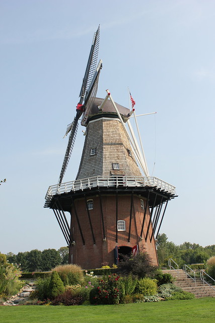 holland-s-historic-dezwaan-windmill-a-healthier-michigan