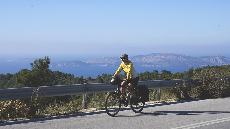 8 rhodes cycling routes
