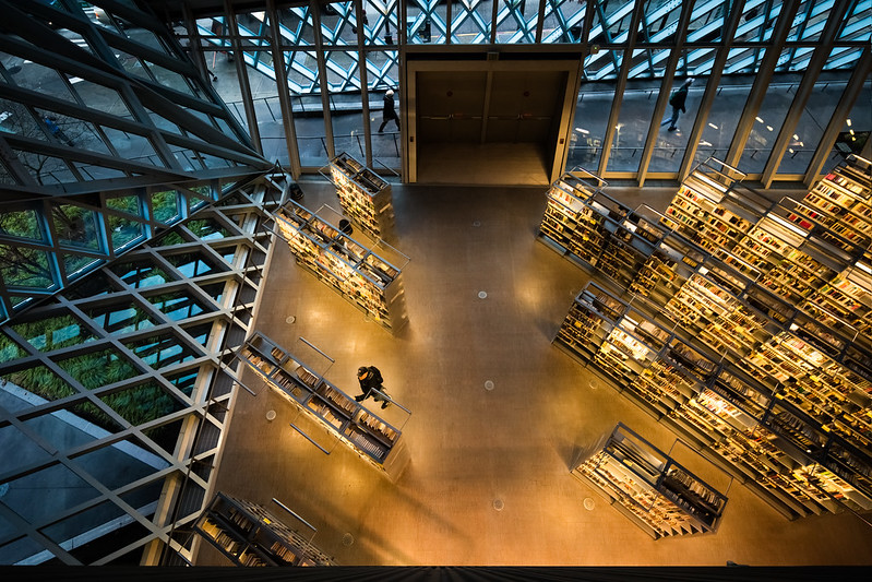 seattle library 10
