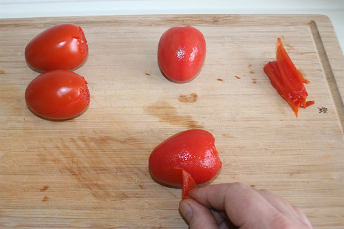 17 - Tomaten schälen / Peel tomatoes