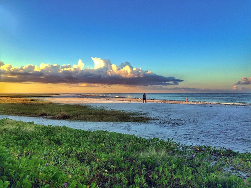 iphoneedit handyphoto jamiesmed app snapseed 2015 iphone5s phoneography mobileography iphoneography sunrise light sky geotag geotagged hdr florida blue skies beach reflect reflection reflections reflects sun facebook mobilephotography iphonephoto landscape october iphoneonly photography clouds mobilography mobilephoto