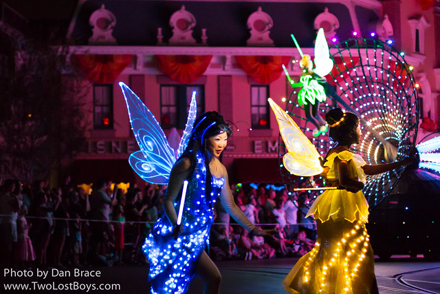 Disney Paint the Night Electrical Parade