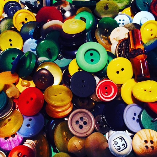 SO MANY #buttons