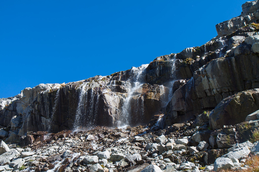 Tszil Mountain Waterfall