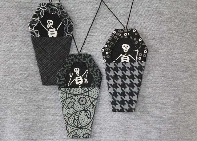 Coffin Necklace Front