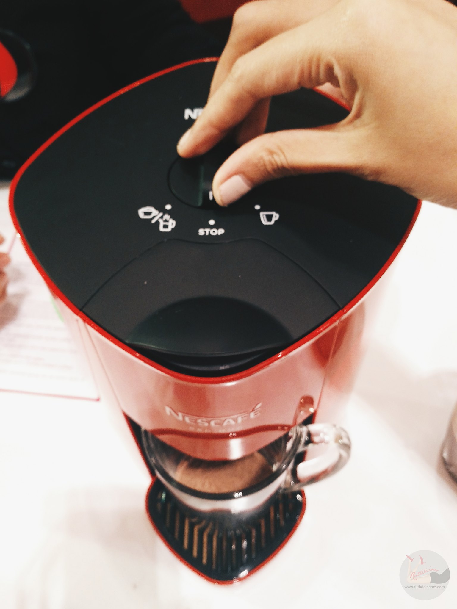 Nescafe's Red Mug Coffee Machine could be the worst gift idea money can buy  - NZ Herald
