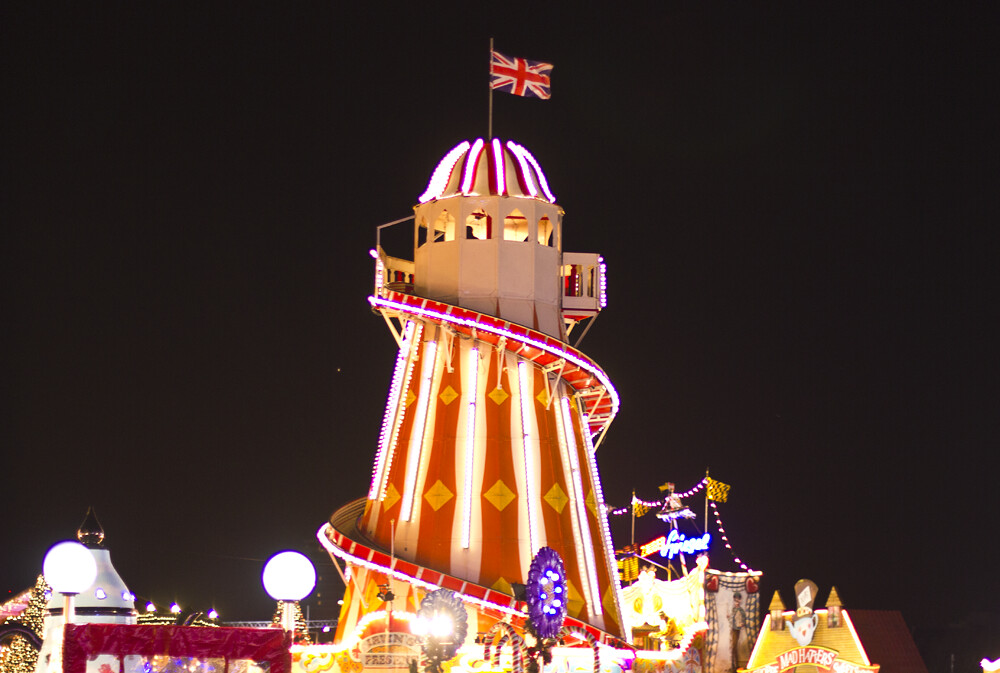 winter wonderland hyde park london 2015 christmas festive tourist christmasland theme park