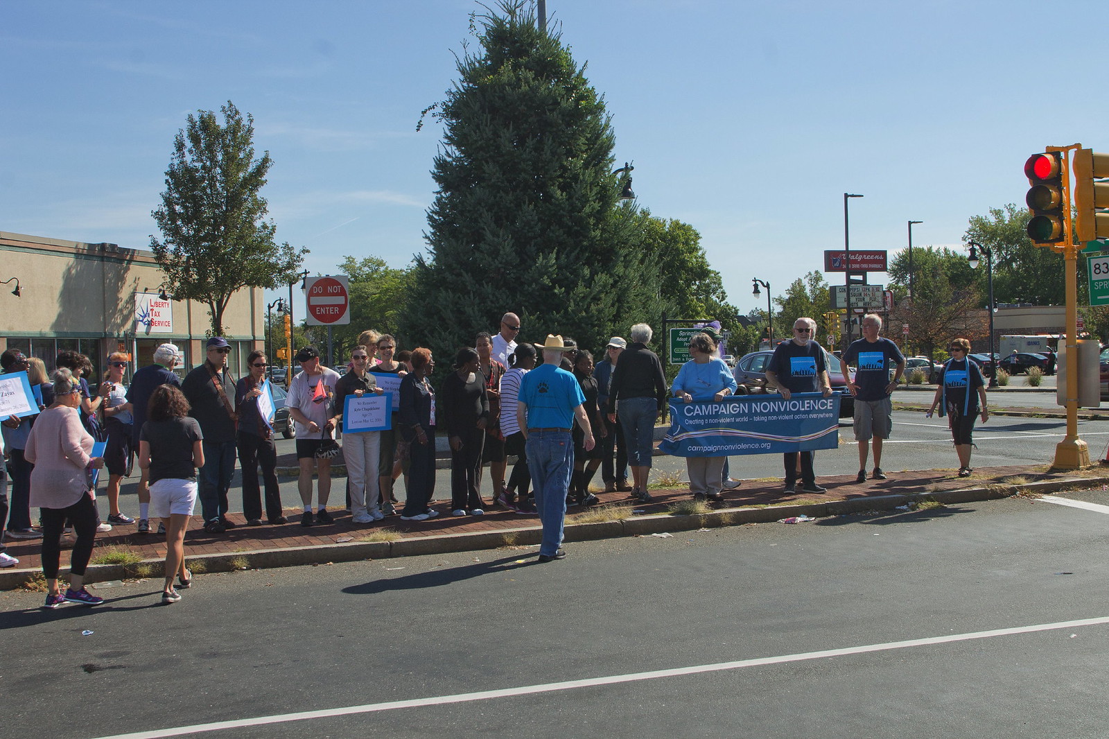 Springfield, MA Walk for Nonviolence - CNV 2016 (4)