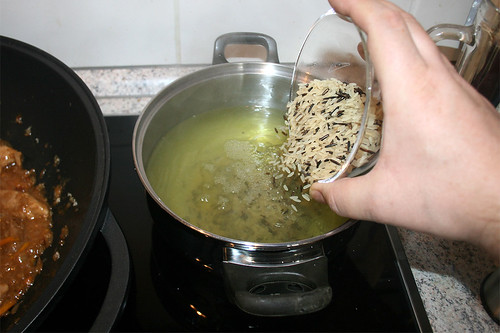 38 - Reis kochen / Cook rice