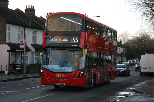 London General WHV82 on Route 155, Tooting