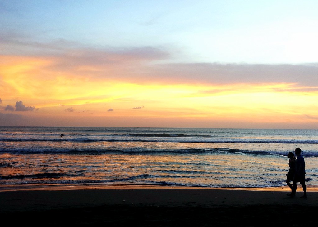 legian-beach-sunset