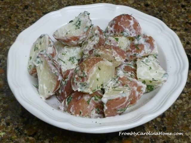 Parsley New Potatoes with Sour Cream Sauce
