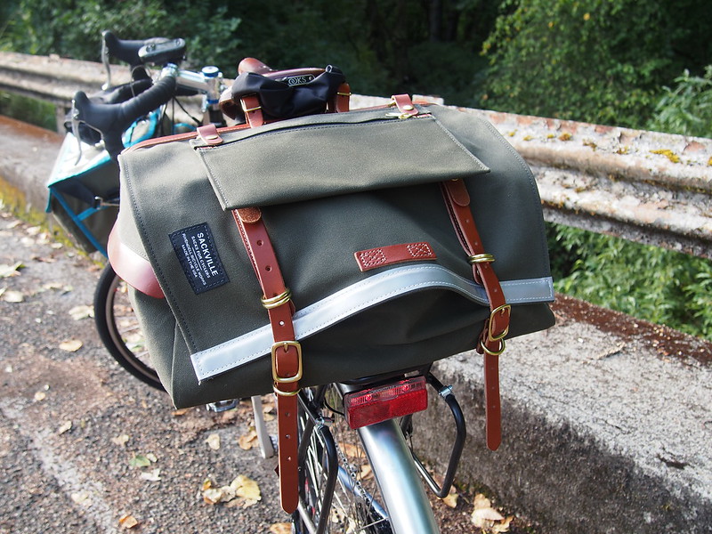 Rivendell Sackville Large Bag: Needed a bit more capacity than the Swift bag provided.