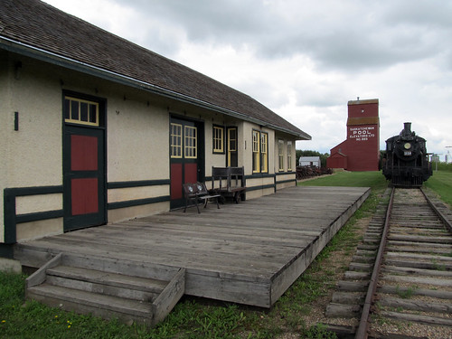 summer 2016 northbattleford saskatchewan western development museum train station platform