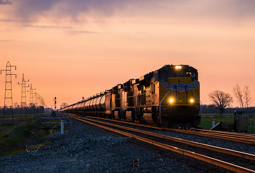 csx csxt fostoria up union pacific crude train tank trains garrett subdivision emd sd70ace rail road railroad rails locomotive sunrise ohio