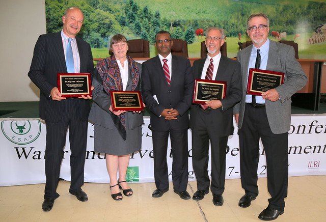 Award recipients at the ESAP conference