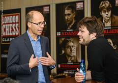 Team Carlsen in the VIP Room: father Henrik Carlsen, second Peter Heine Nielsen