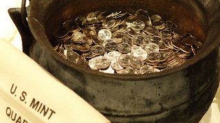 Saratoga quarter launch coin bucket