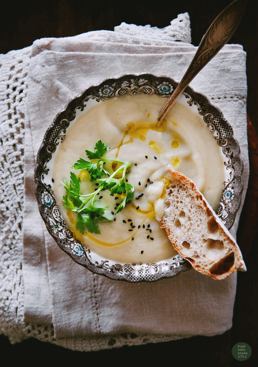 Pear and parsnip soup with tarragon