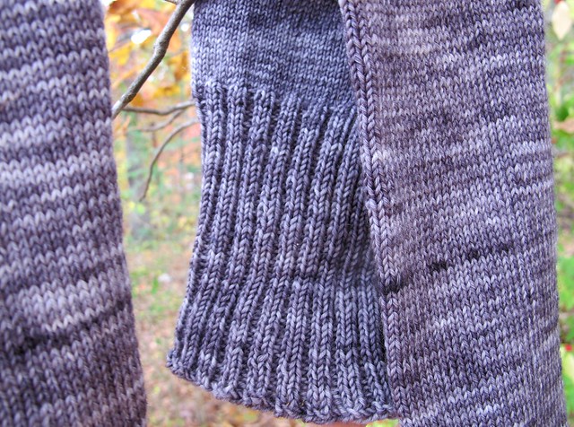 Grey Little Cable Knee Highs