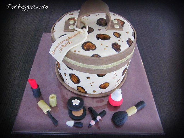 Cake by TORTEGGIANDO
