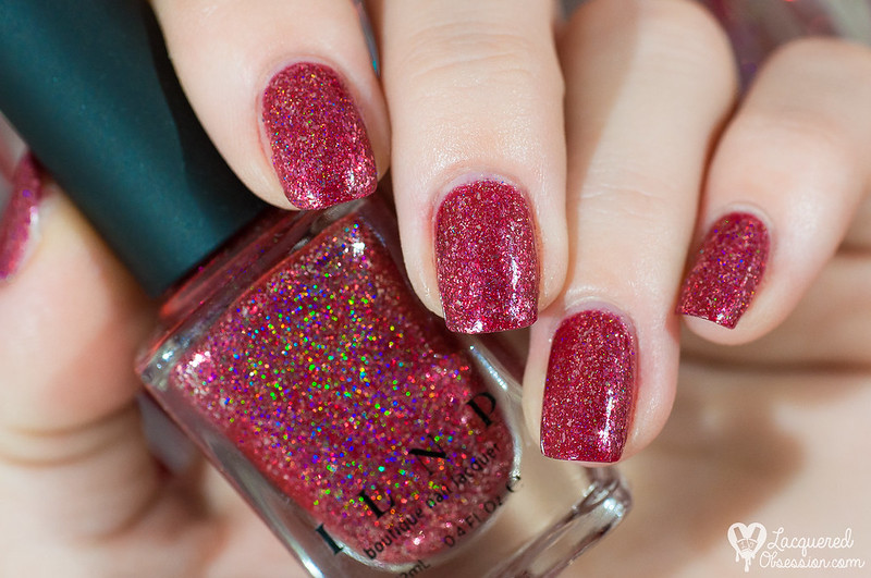 ILNP - Cherry Luxe + Christmas sweater nail art