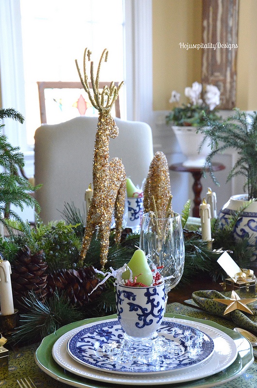Dining Room Tablescape/Christmas 2015 - Housepitality Designs
