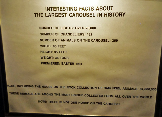 world's largest carousel facts