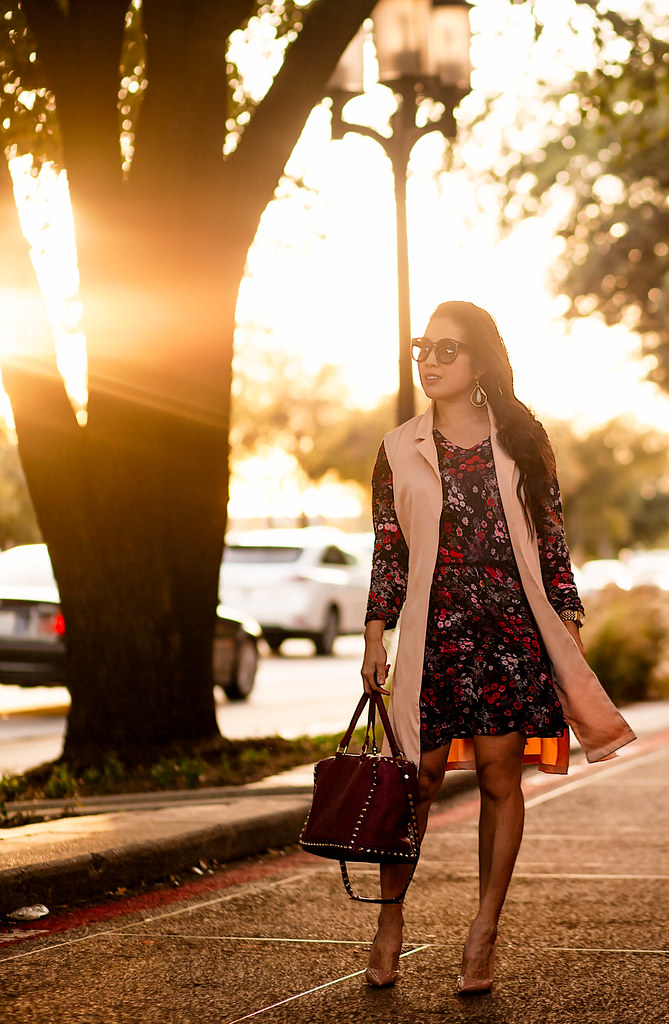 cute & little blog | petite fashion | sleeveless trench, wrangler floral dress, studded satchel, nude pumps | fall outfit