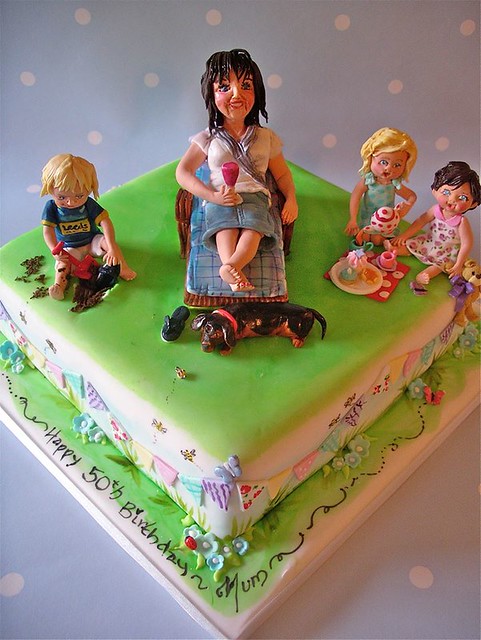 Cake by Nice Icing