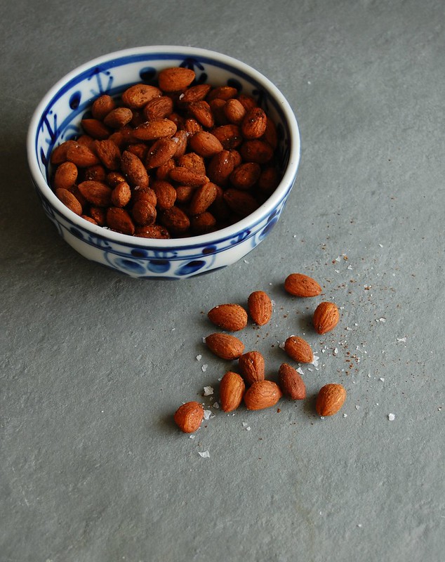 Spiced almonds / Amêndoas apimentadas