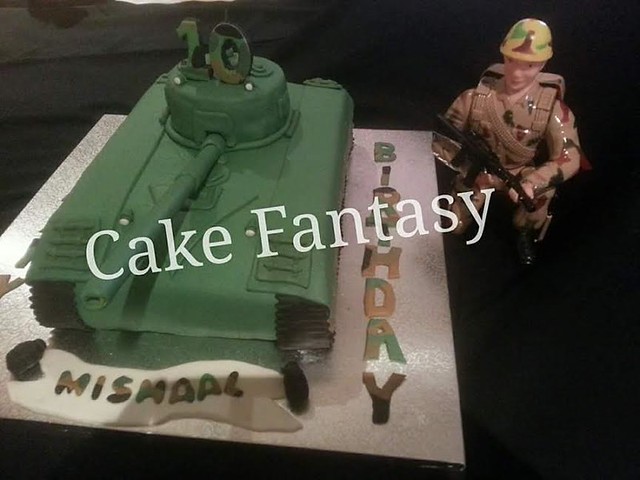 Cake by Nusrat Jabeen of Cake Fantasy