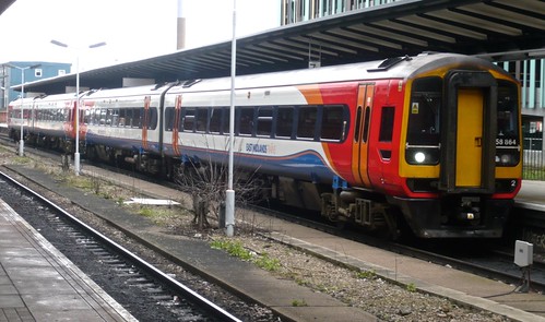 Class158 864 ’East Midland Trains’ Diesel Multiple Unit on ‘Dennis Basford’s railsroadsrunways.blogspot.co.uk’