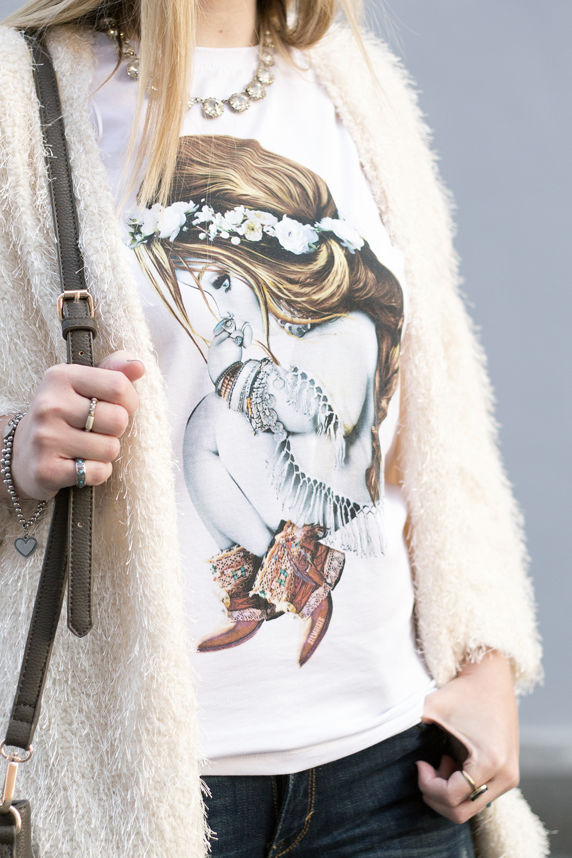 t-shirt in inverno dressing&toppings