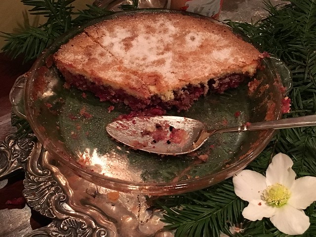 Cranberry pie