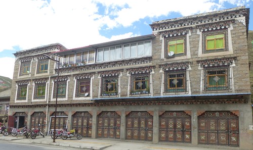 CH-Sichuan-Tagong-Architecture (8)