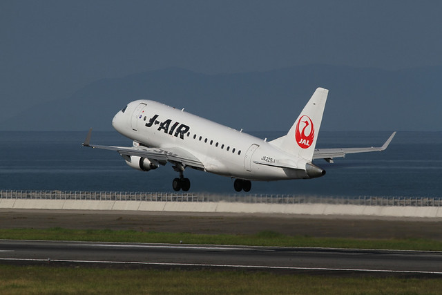 J-Air JA225J
