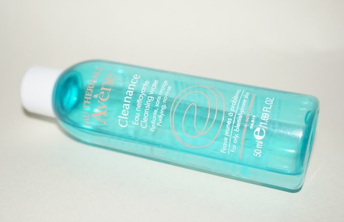 Eau Thermale Avène Cleanance Expert Review