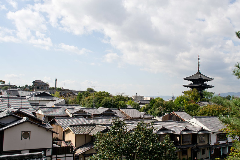 Rooftops of Kyoto | packmeto.com