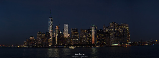 New York skyLine at night